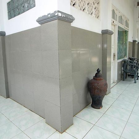 Oyo 1669 Hotel Vista Syariah Bengkulu Luaran gambar