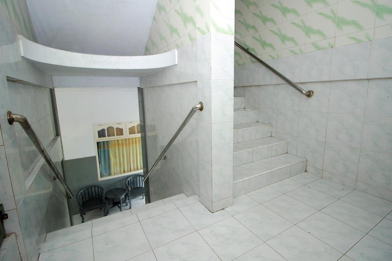 Oyo 1669 Hotel Vista Syariah Bengkulu Luaran gambar