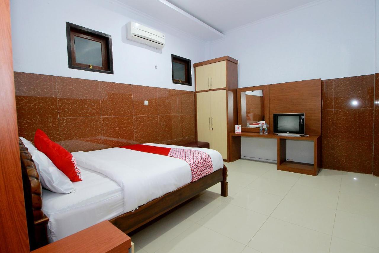Oyo 1669 Hotel Vista Syariah Bengkulu Luaran gambar